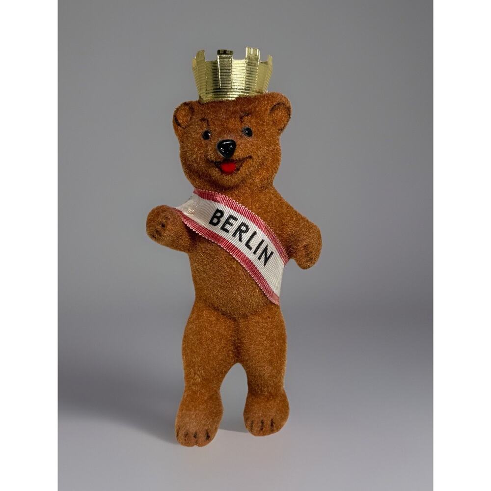 Vtg Berlin Bear Wagner Kunstlerschutz Standing Flocked 7” W Germany Figurine